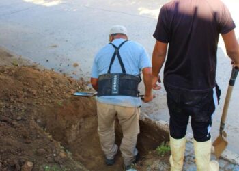 Ampliación de red cloacal en calle Lázaro Delgado