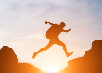 Dictan un Taller de Deporte Aventura