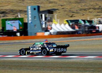 TC: Santero ganó en El Calafate y a Valetín lo orinó un elefante