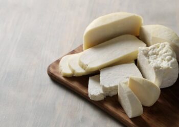 La ANMAT prohibió una marca de queso cremoso que se vende en Arrecifes