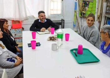 Gabilondo: “No queremos sólo ayudar a escuelas, trabajamos en un plan de infraestructura educativa”