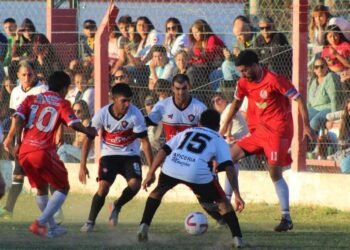 Huracán-Santa Lina empataron y dejaron en el fondo a Brown