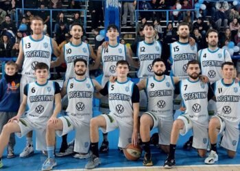 Argentino y Comu juegan la final del Super 4