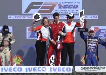Podio de Juampi Alberti en la Fórmula 3 Metro