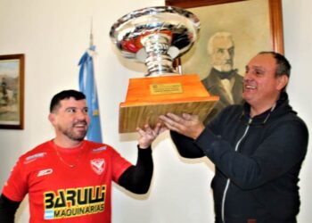Olaeta recibió a Villa Campeón