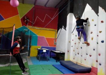 Se brindó un taller de introducción a la escalada y cabuyería