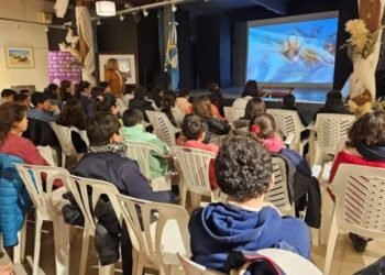 Continúan las charlas sobre San Martín y el Cruce de los Andes