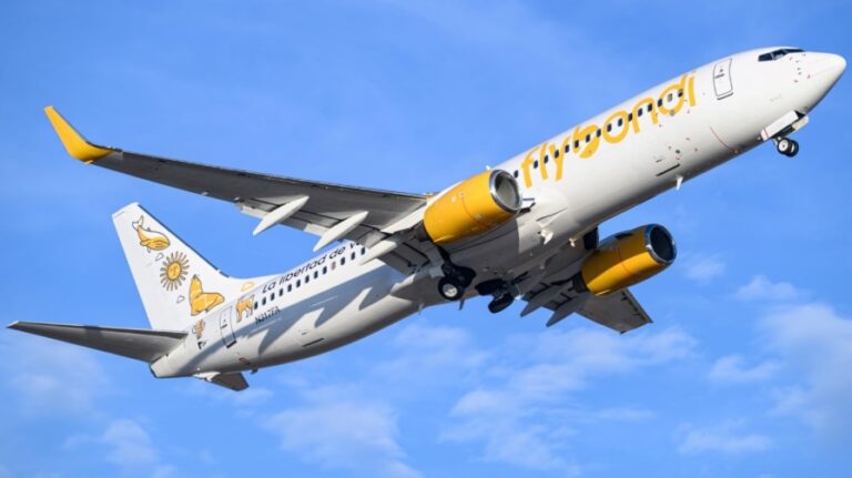Murió un pasajero en pleno vuelo de FlyBondi