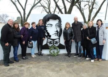 Inauguraron una alegoría del General San Martín en la plaza de Barrio Obrero
