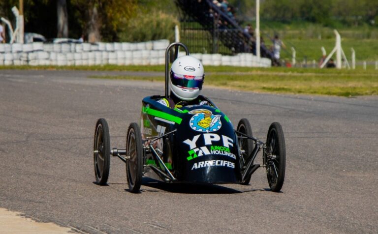 Entrá a votar a la Escuela Técnica de Arrecifes para el Desafío ECO YPF