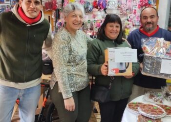 Kiosco Huguito entregó los premios de su 40º aniversario