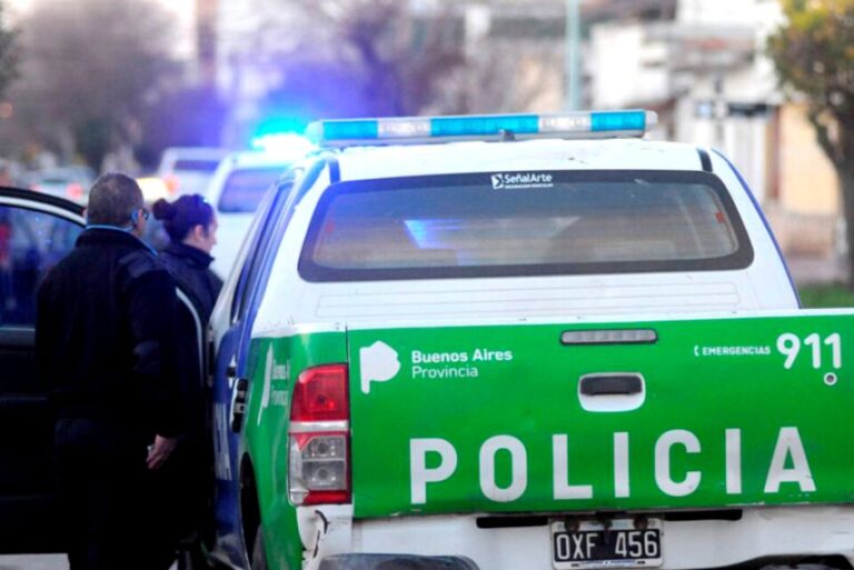 Detuvieron a policías que robaban en Arrecifes