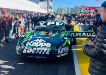 Se largó la 14ª Fiesta Provincial del Automovilismo con Canapino como máxima atracción