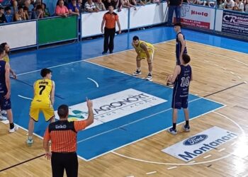 Básquet: Argentino impuso “la ley del ex” para pegar primero