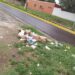 Vecinos de Avenida Belgrano reclaman por la suciedad