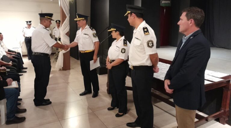 “Vamos a devolverle a la Policía de Arrecifes el respaldo y el respeto que merece”. Bouvier en la entega de distinciones policiales
