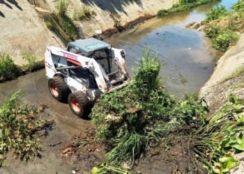 Limpieza del Arroyo del Pueblo