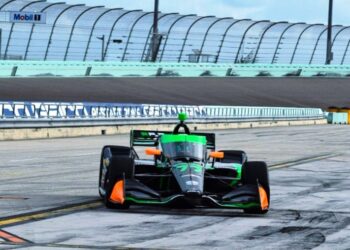 Canapino sigue sorprendiendo en IndyCar