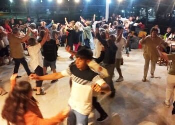 Exitosa peña en la terraza del Balneario