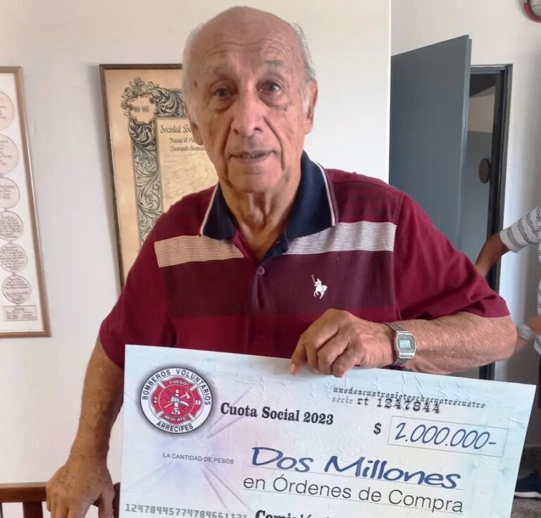 Bomberos entregó los premios de fin de año