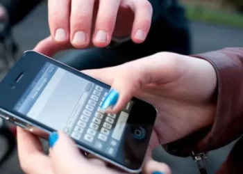 Robó un teléfono y lo agarraron