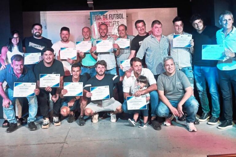 Se cumplió el primer año del curso de técnicos de fútbol en Arrecifes
