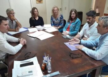 Bouvier se reunió con autoridades de la UTN: ¿podrán seguir viajando los estudiantes a San Nicolás?