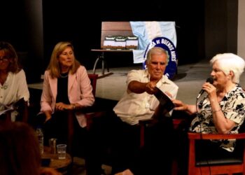 Josefina Viú presentó su libro “Recuerdos” en el Centro Cultural