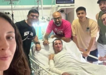 Conmovedor: el chico que se salvó en el incendio donde murió su madre, será adoptado por un profesor