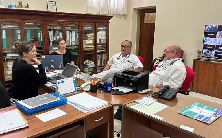 Dos nuevos médicos se suman al plantel de profesionales del Hospital