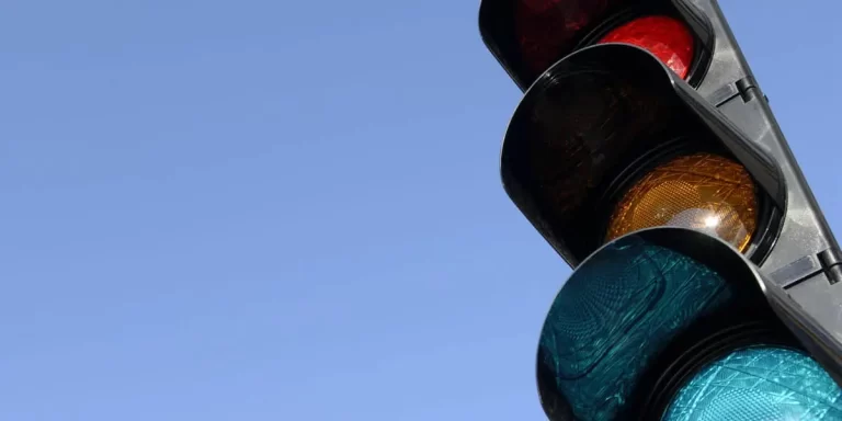 Atención: semáforos fuera de servicio
