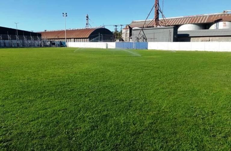 Notable mejoramiento de la cancha del Estadio