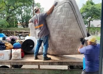 Los evacuados volvieron a sus hogares después de las inundaciones