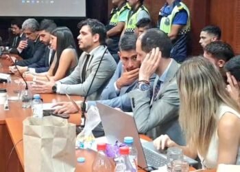 Denuncia de abuso sexual: arresto domiciliario para tres futbolistas de Vélez y libertad condicional para Sosa