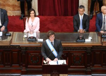 Los 10 puntos del Pacto del 25 de Mayo que propone firmar Milei