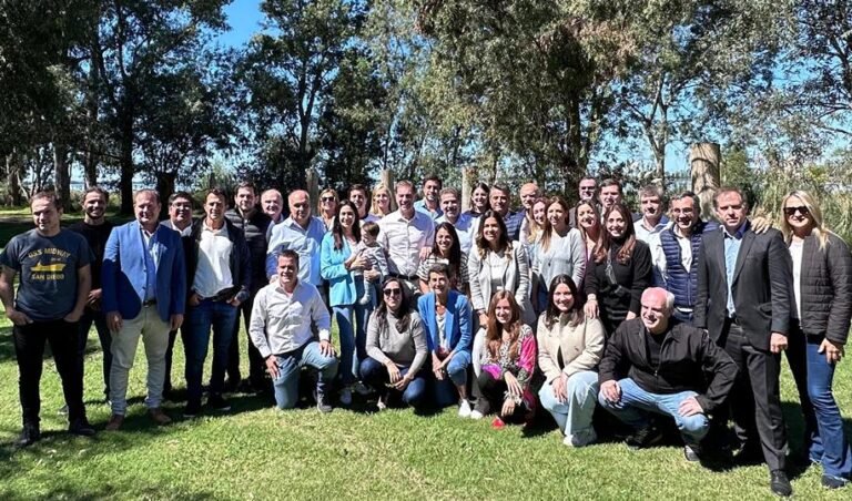 Bouvier, en reunión cumbre del PRO bonaerense en Lobos
