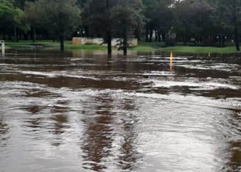 Comenzaron las evacuaciones por el desborde del río Arrecifes