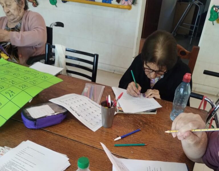 Hogar de Ancianos Municipal: los abuelos, a la escuela