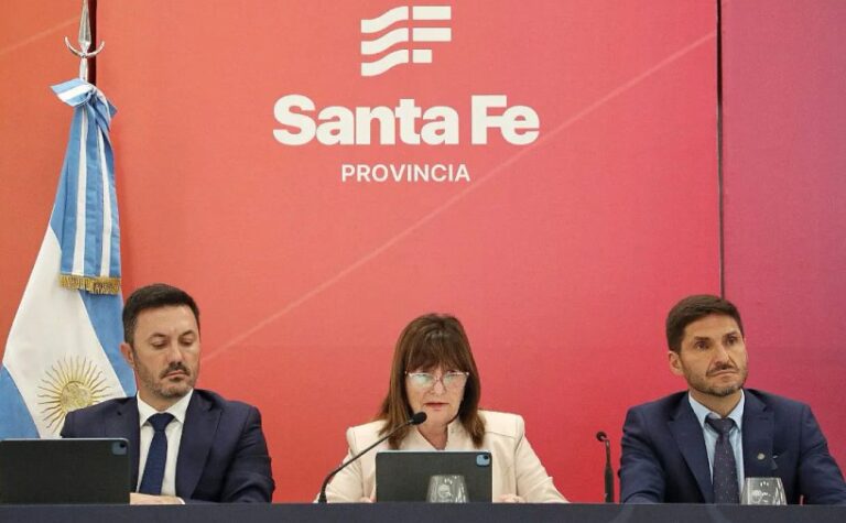 El Gobierno nacional anunció que aplicará el modelo de Bukele en la lucha contra el narcoterrorismo en Rosario