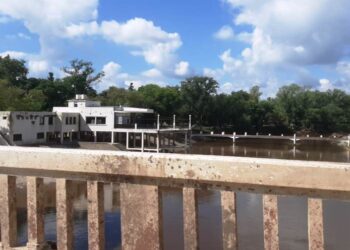 Sigue la bajante del río Arrecifes y algunos evacuados regresan a sus hogares