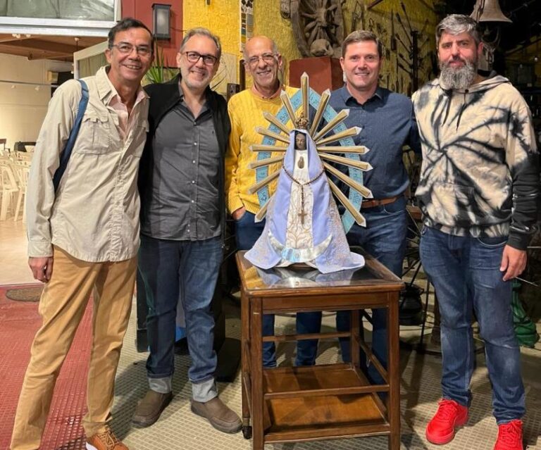 “Ahí tienes a tu Madre”, 21 años después