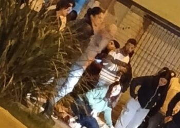 Lucha por su vida el joven apuñalado en Avenida Merlassino