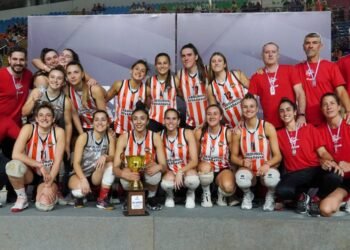 Selene con Estudiantes: subcampeona argentina y al Sudamericano