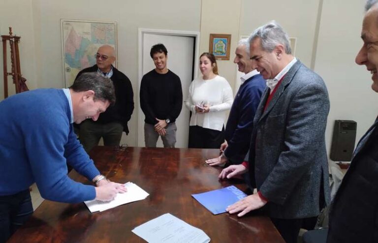 La Municipalidad de Arrecifes firmó con CAME el convenio de Centros Comerciales Abiertos