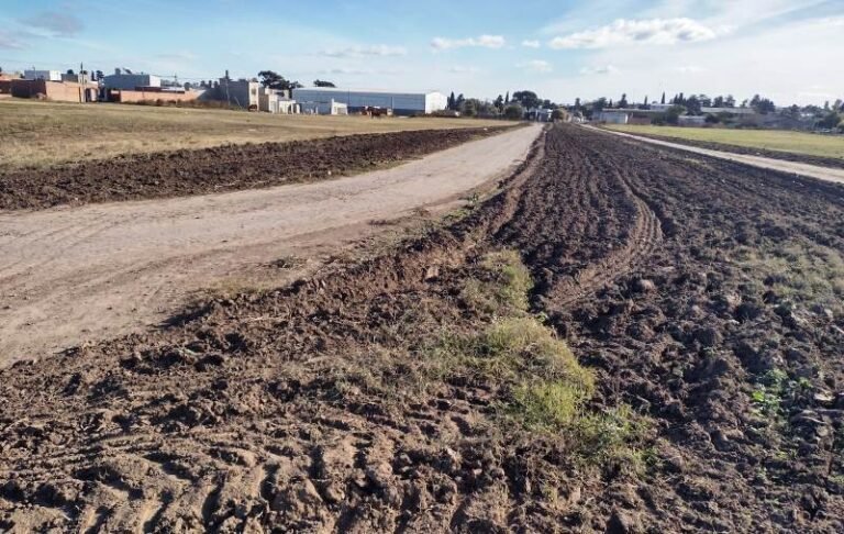 Mejoras en calles de tierra de Arrecifes