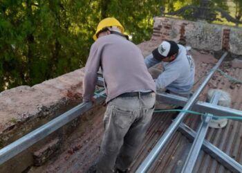 Trabajan en el mejoramiento del Cementerio Municipal