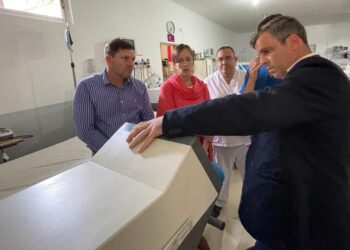Donaron dos respiradores al Hospital Santa Francisca