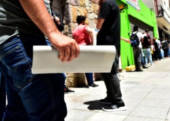 El desempleo llegó al 7,7% en el primer trimestre del año