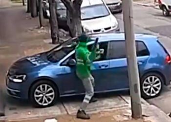 VIDEO. Barrendero héroe evita un robo