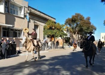 Imágenes del frío acto del Día de la Independencia